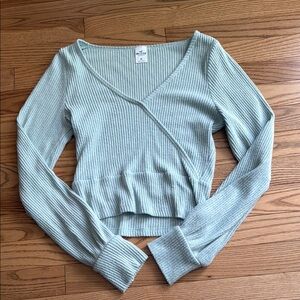 Hollister Blue Ribbed Crop Blouse